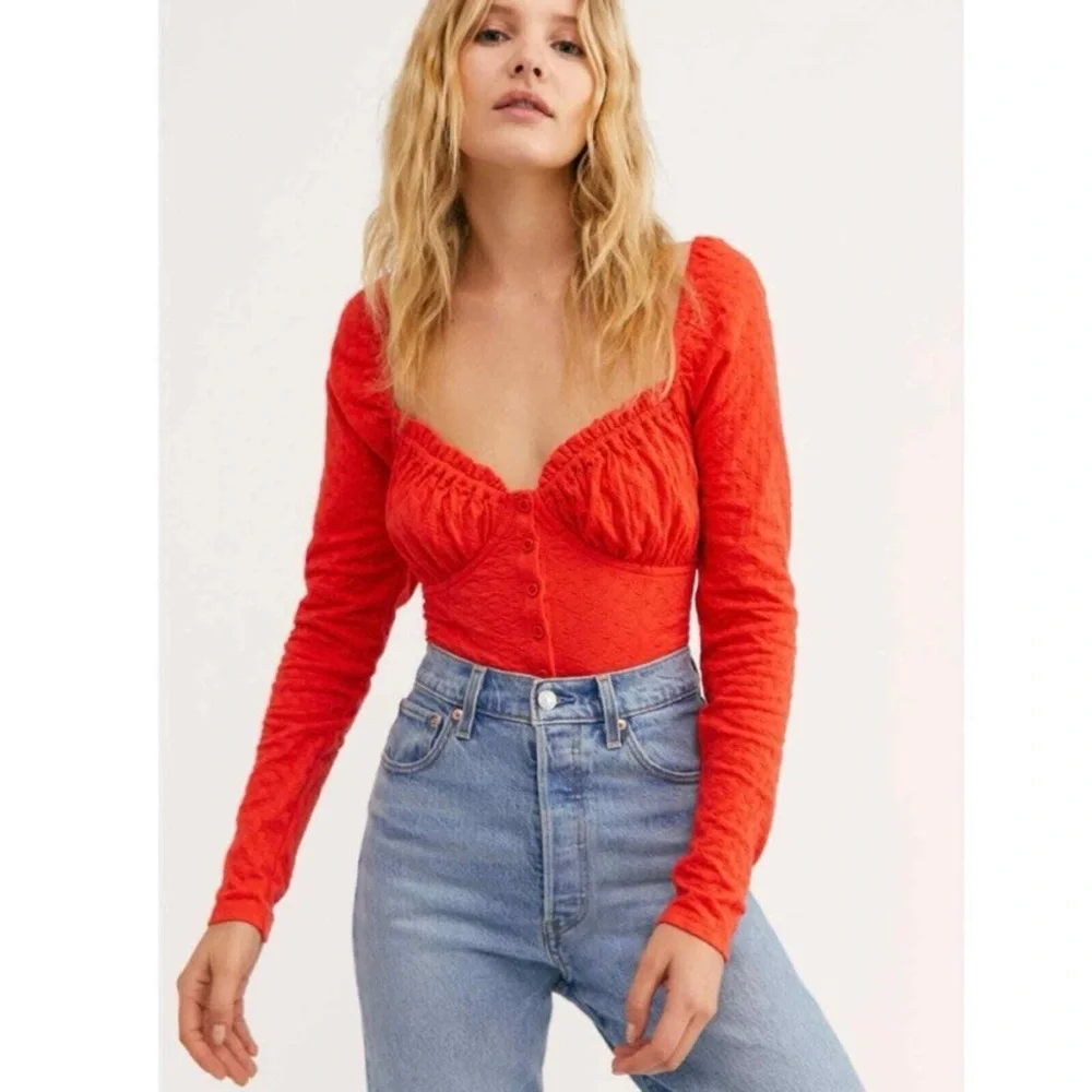 Free People - Ladybug Red Button Sweetheart Neckline Long Sleeve Crop Top SZ S